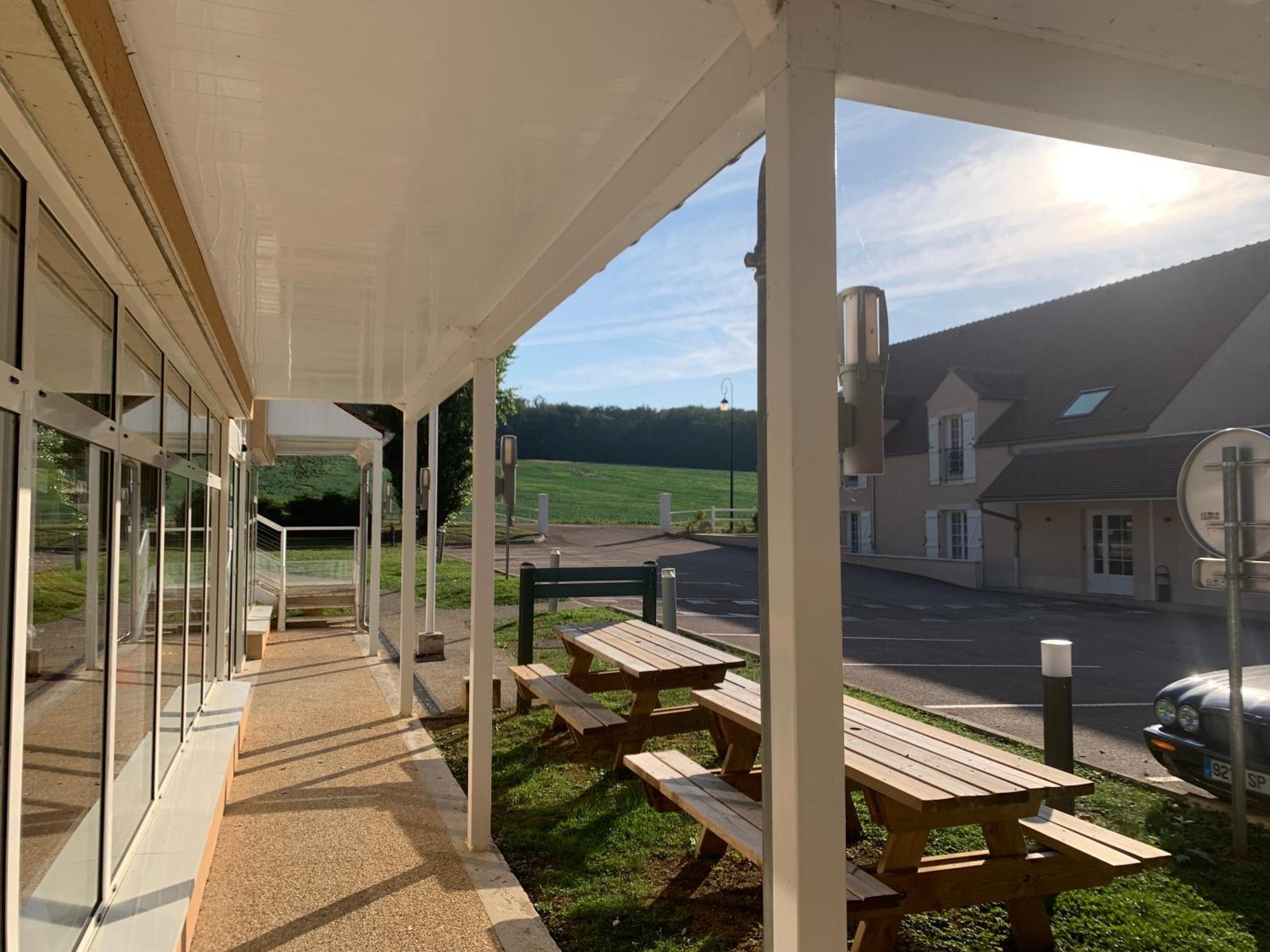 Logis Hotel Restaurant Le Moulin De La Coudre Venoy Экстерьер фото